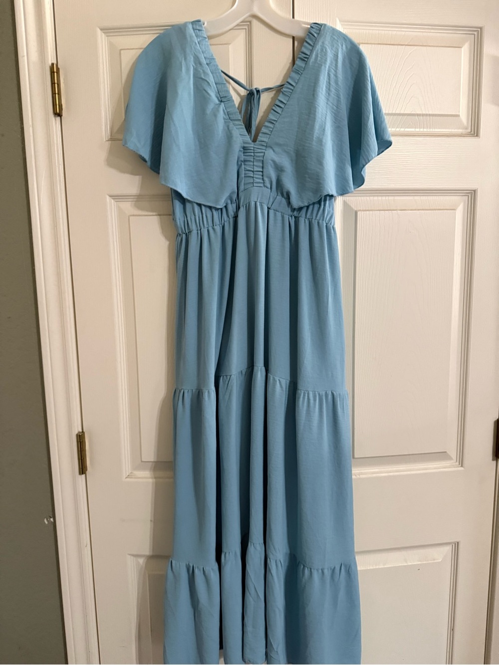 Simple Light Blue Flutter-Sleeve Tiered Maxi Dress